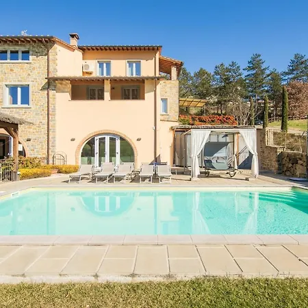 Beautiful With Private Lawn, Pool And Luxury By Vacavilla Villa Poppi