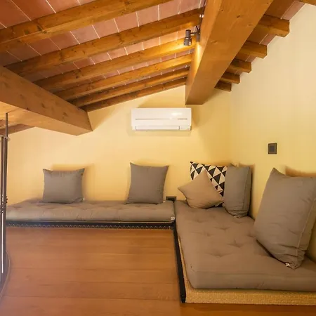 Villa Beautiful With Private Lawn, Pool And Luxury By Vacavilla *
