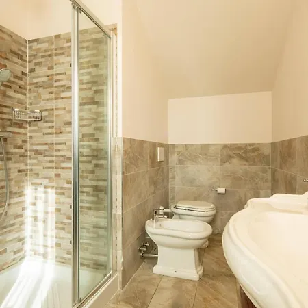 Villa Beautiful With Private Lawn, Pool And Luxury By Vacavilla