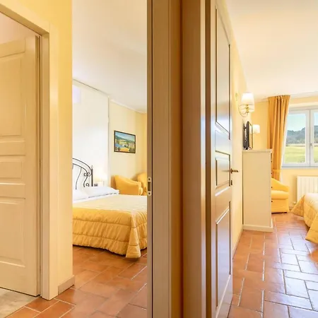 Villa Beautiful With Private Lawn, Pool And Luxury By Vacavilla *