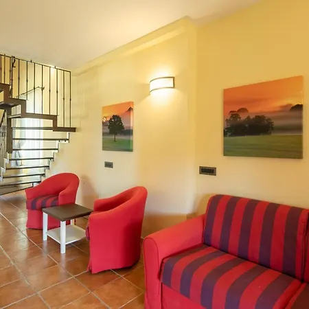 ヴィラ Beautiful With Private Lawn, Pool And Luxury By Vacavilla *