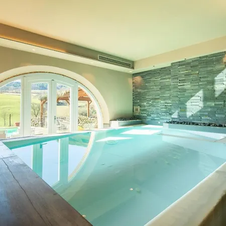 Beautiful With Private Lawn, Pool And Luxury By Vacavilla Villa Poppi