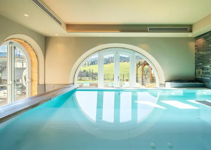 Beautiful With Private Lawn, Pool And Luxury By Vacavilla *